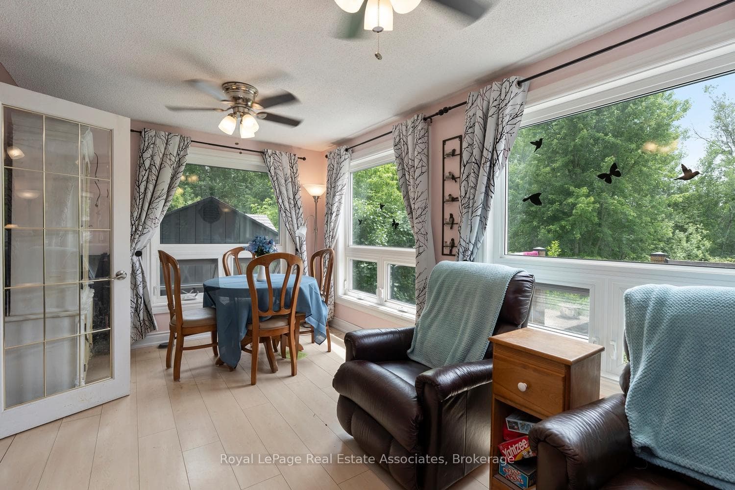 11 Tamarack Court photo 9