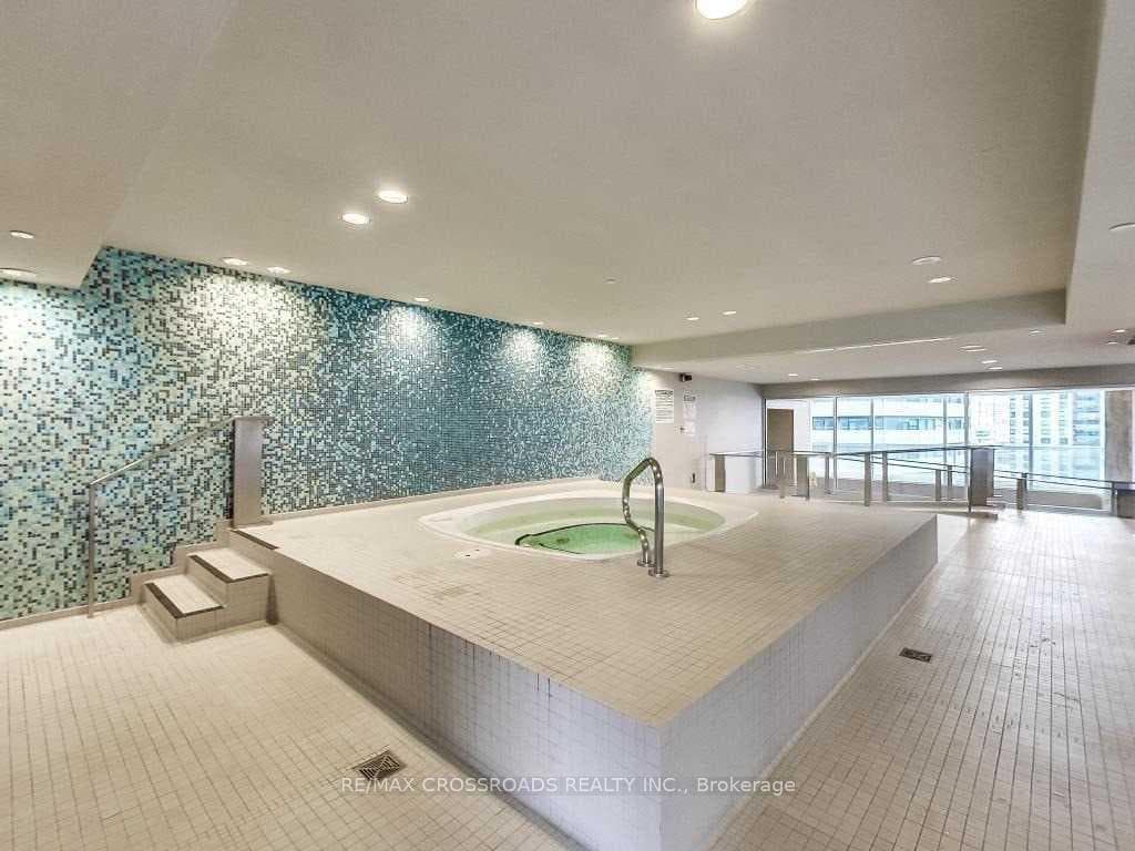 65 Bremner Boulevard Unit 2904 photo 31