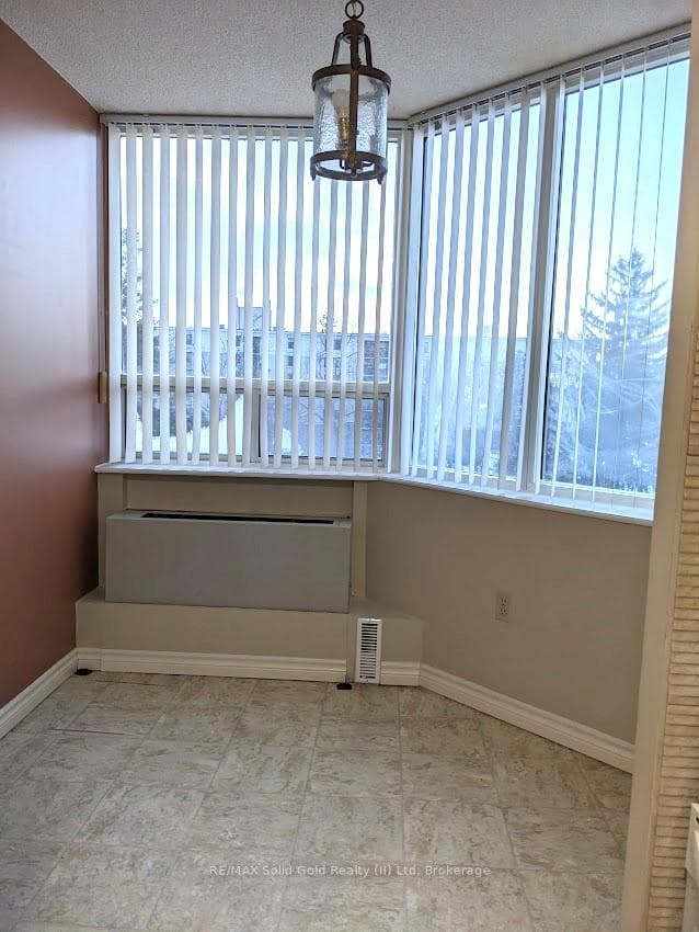 3227 King Street Unit 610 photo 17