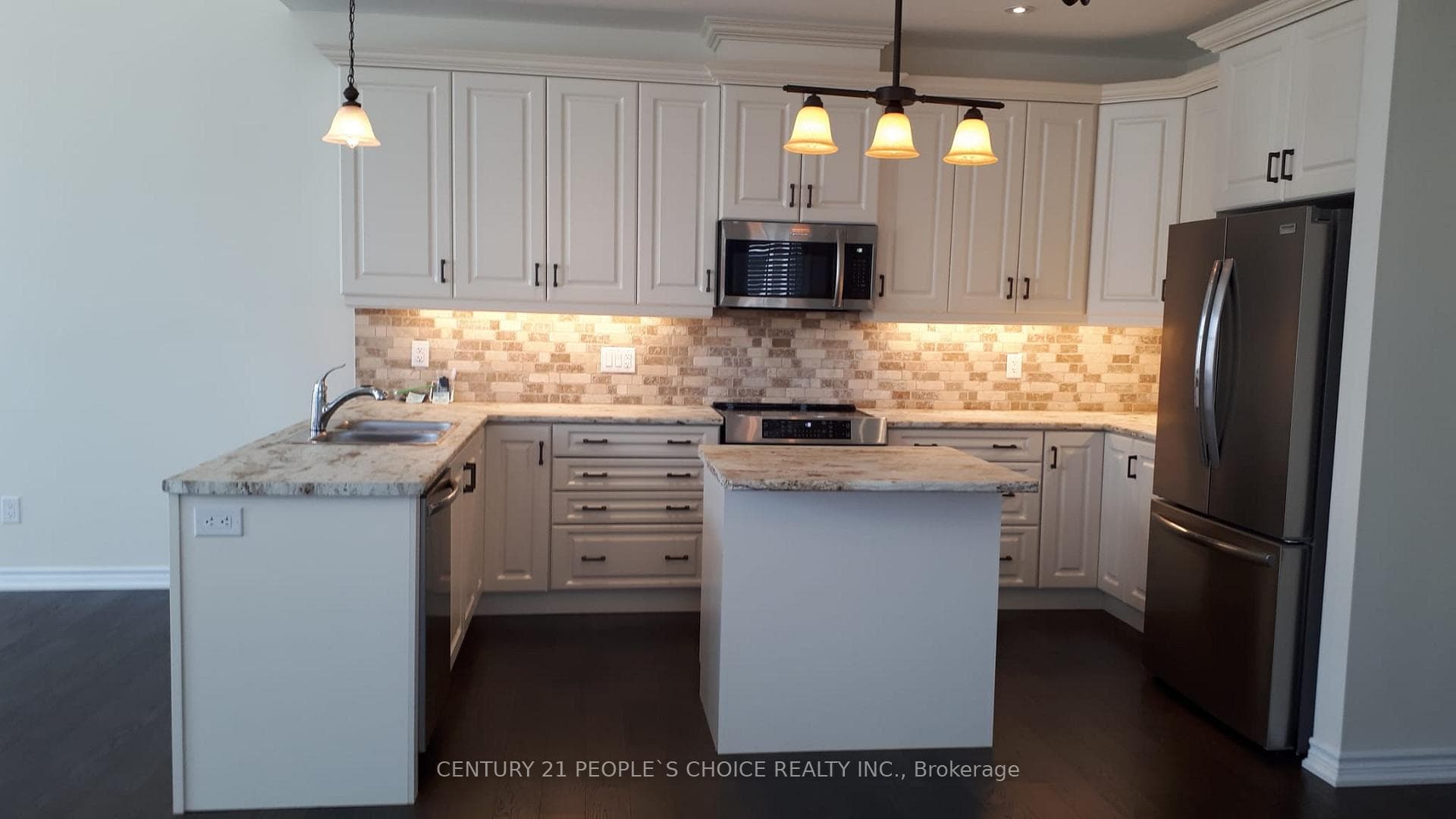8 Prescott Crescent photo 7
