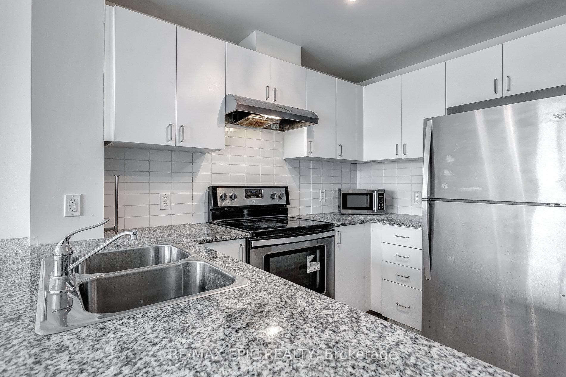 2522 Keele Street Unit 213 photo 14