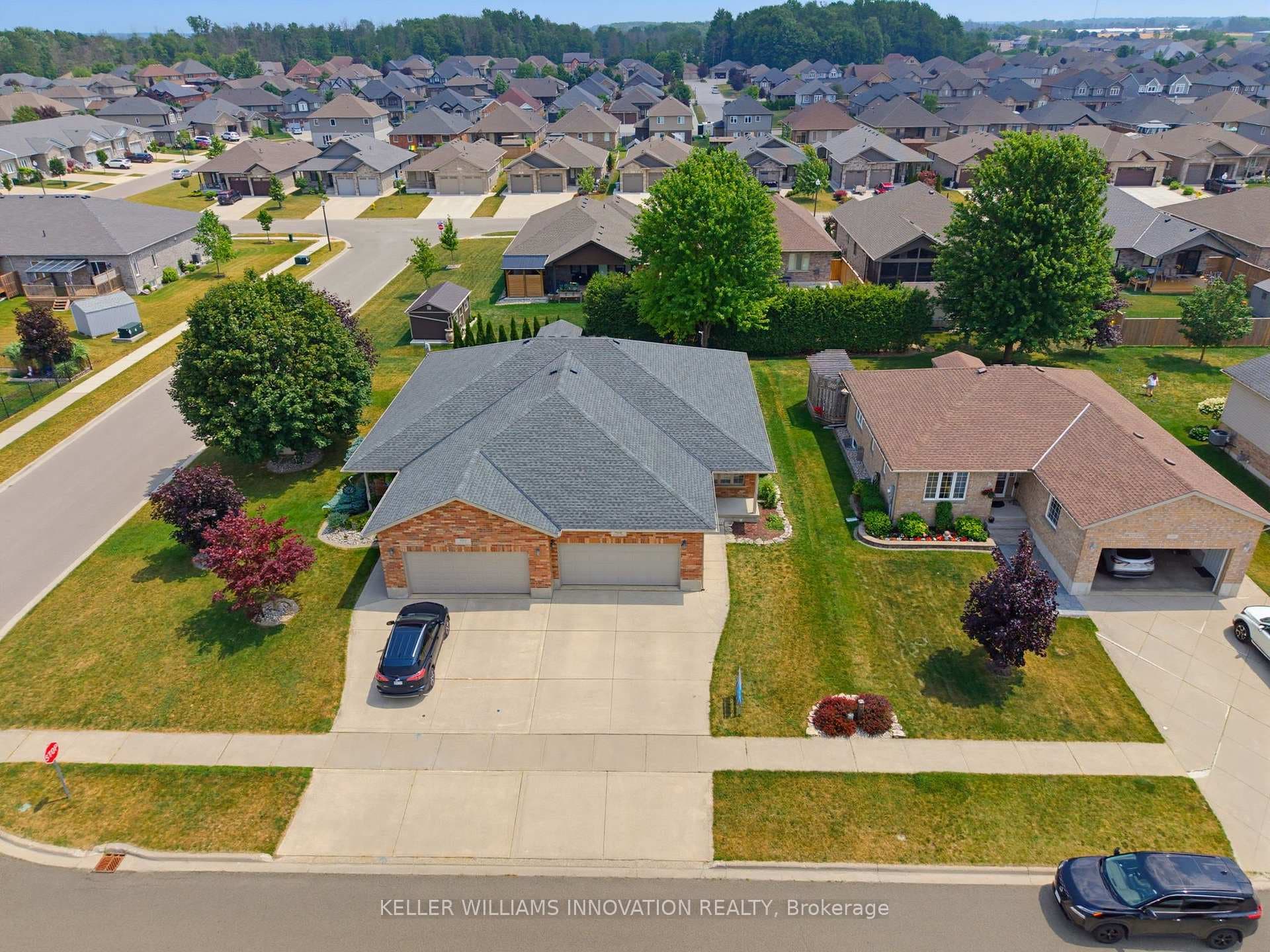 906 Baker Avenue photo 1