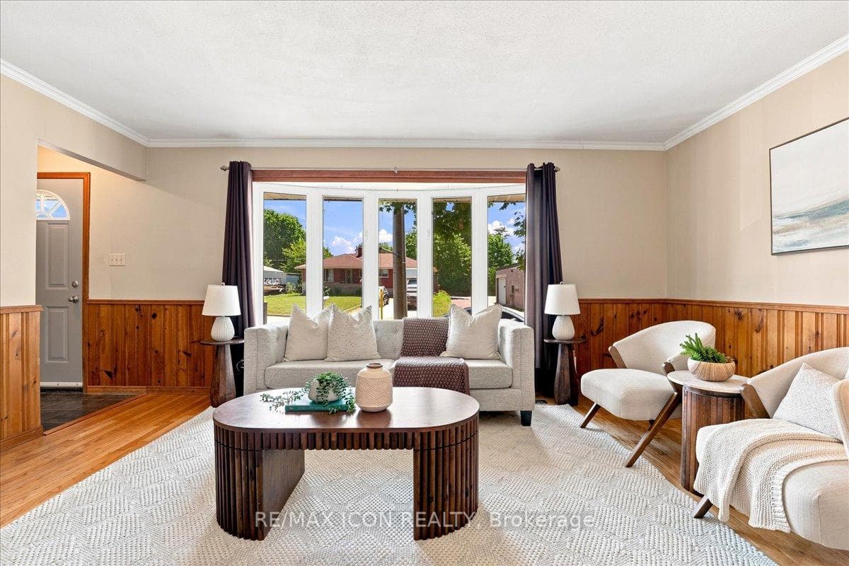 90 James Street photo 8