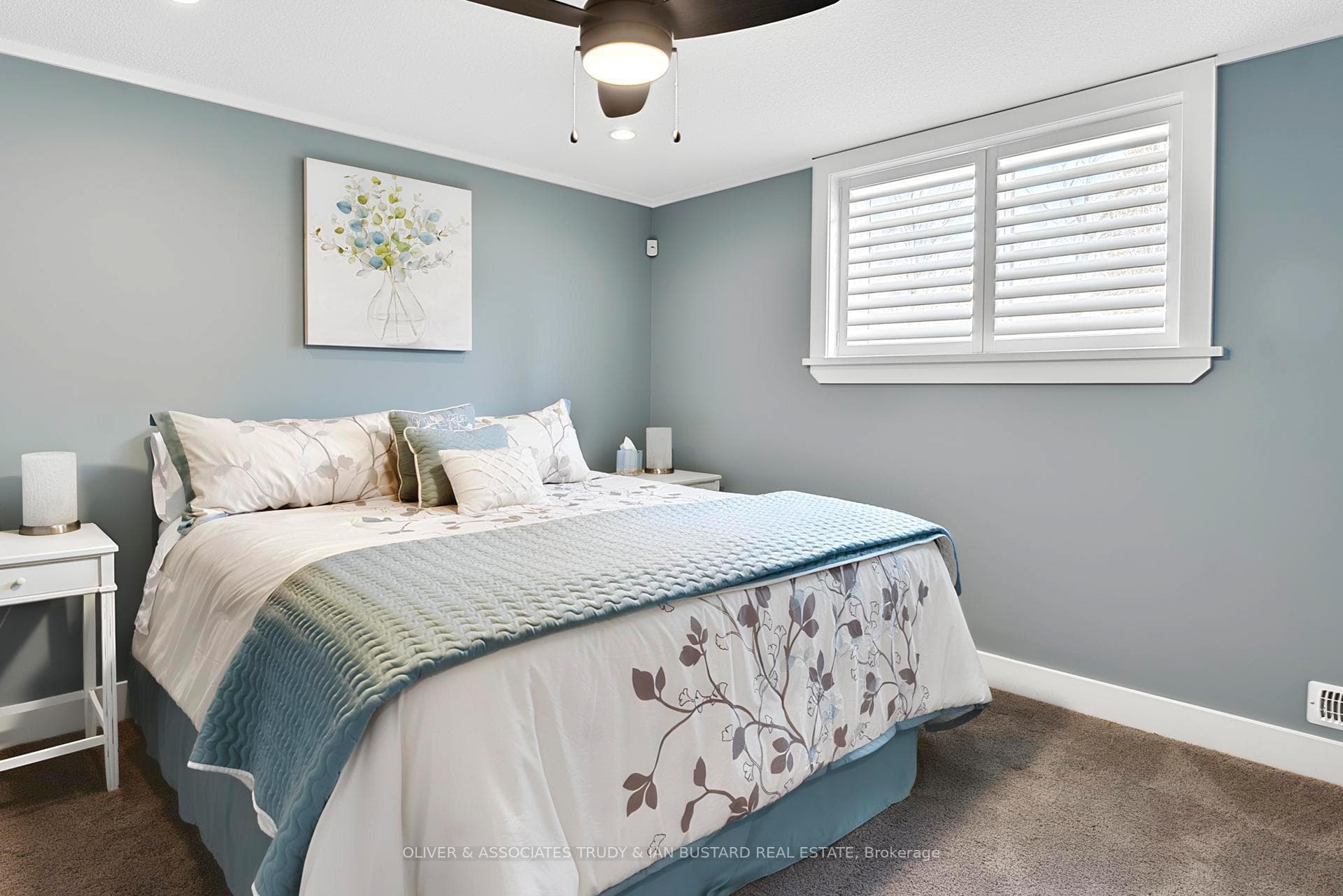 46 Erin Place photo 34