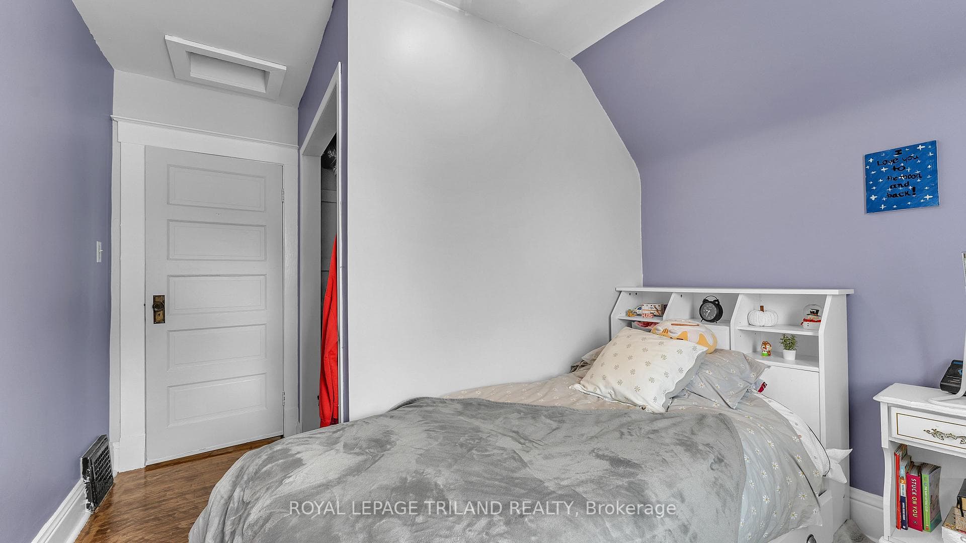 41 Fifth Avenue photo 15