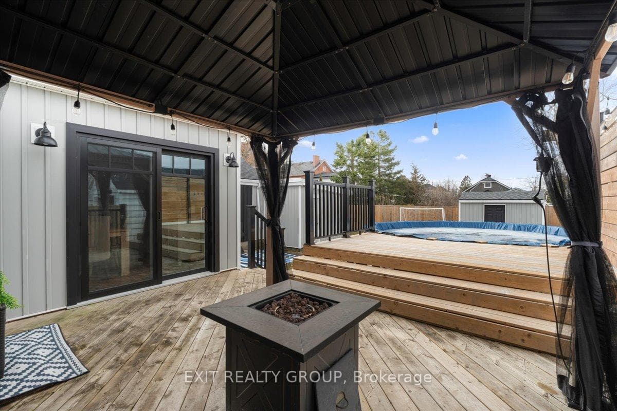 58 Sinclair Street photo 32