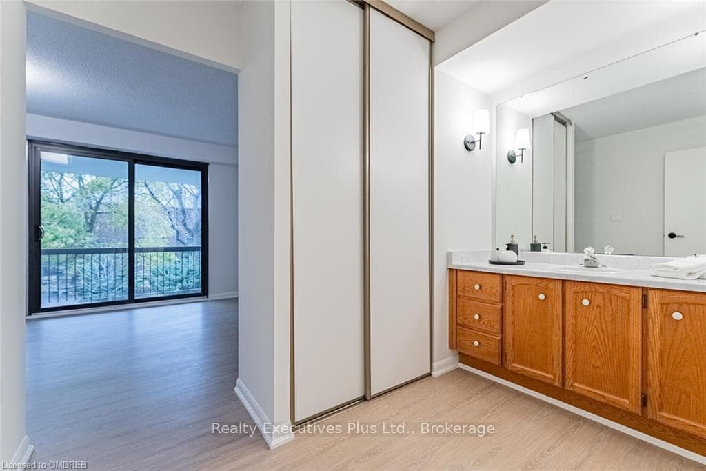 2175 MARINE Drive Unit 202 photo 20