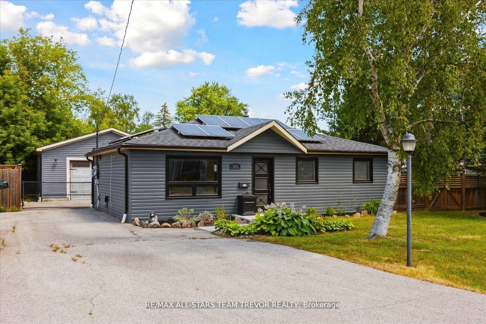 370 Adeline Drive photo 1