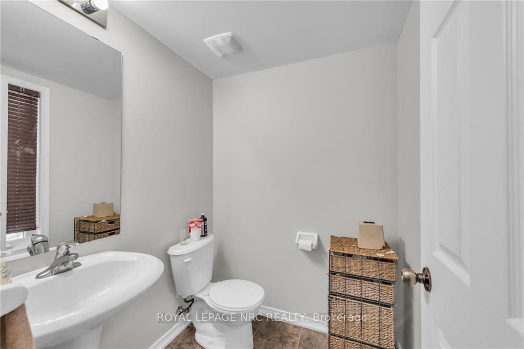 19 Powell Drive photo 13