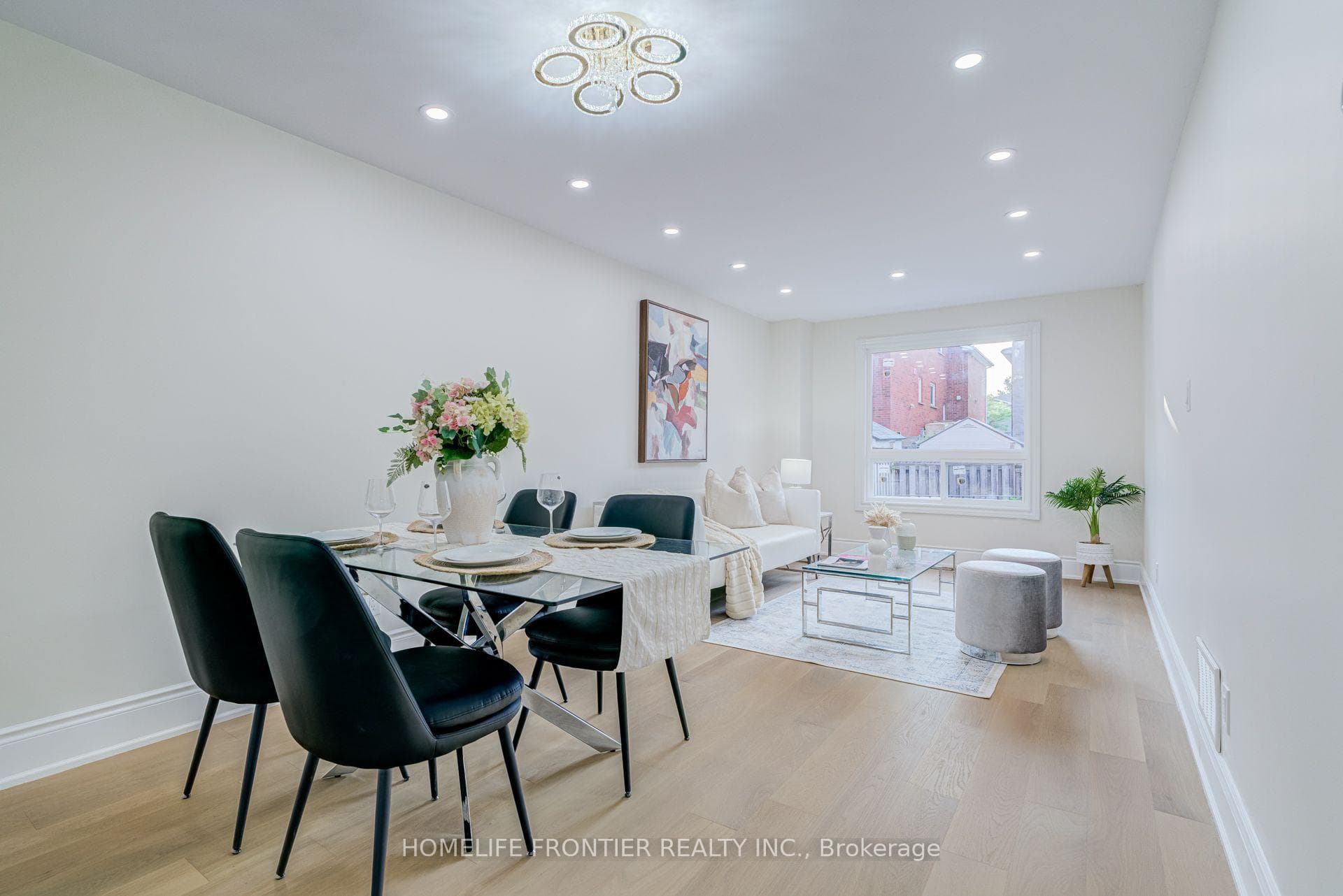 1059 Ivandale Drive photo 8