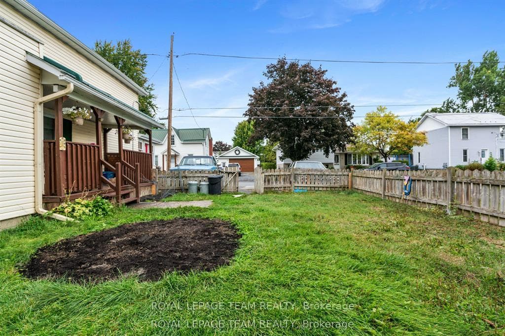 46 Joseph Street photo 33