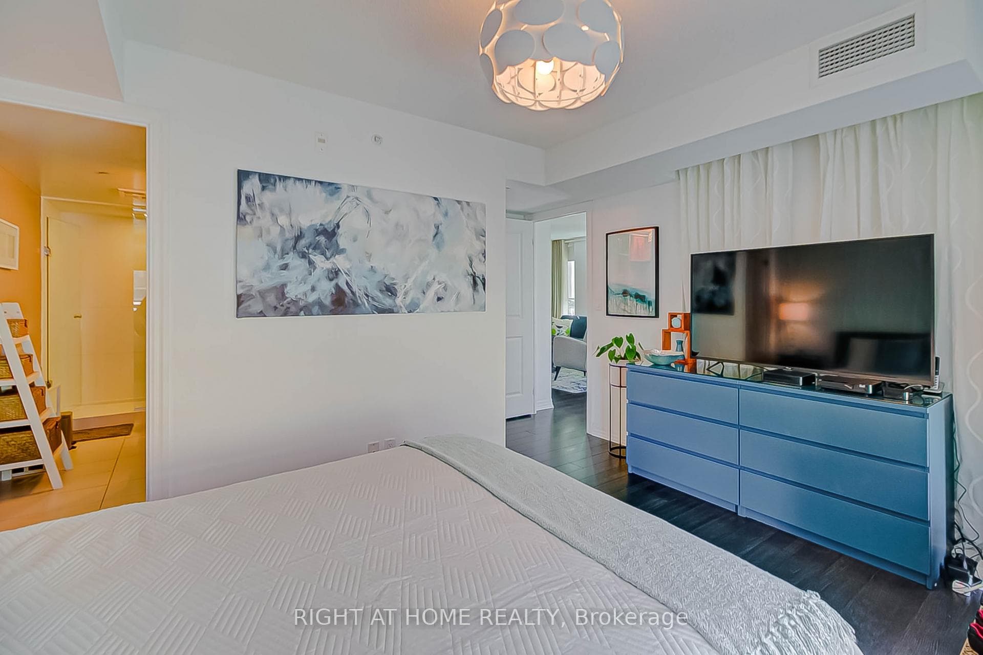 80 Esther Lorrie Drive Unit 319 photo 20