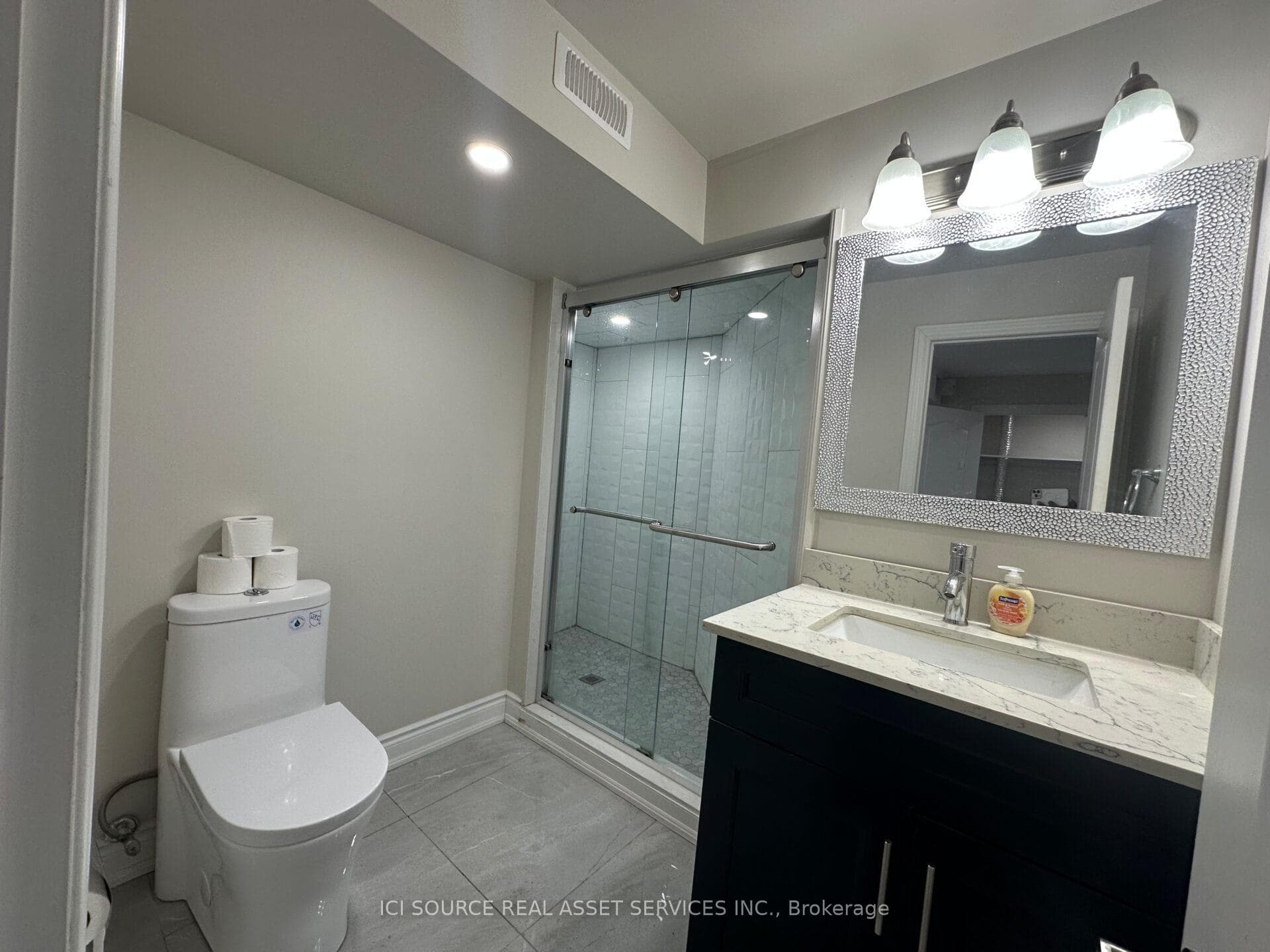 8 Nelly Court Unit 2 photo 15
