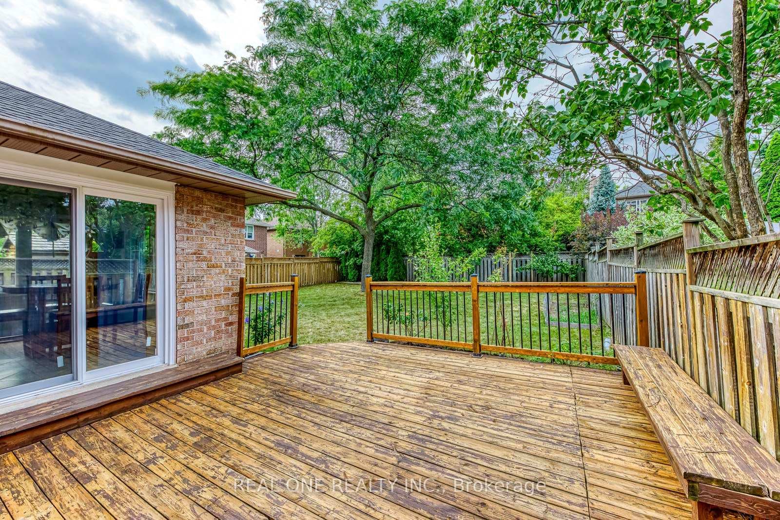 1237 Woodview Drive photo 48