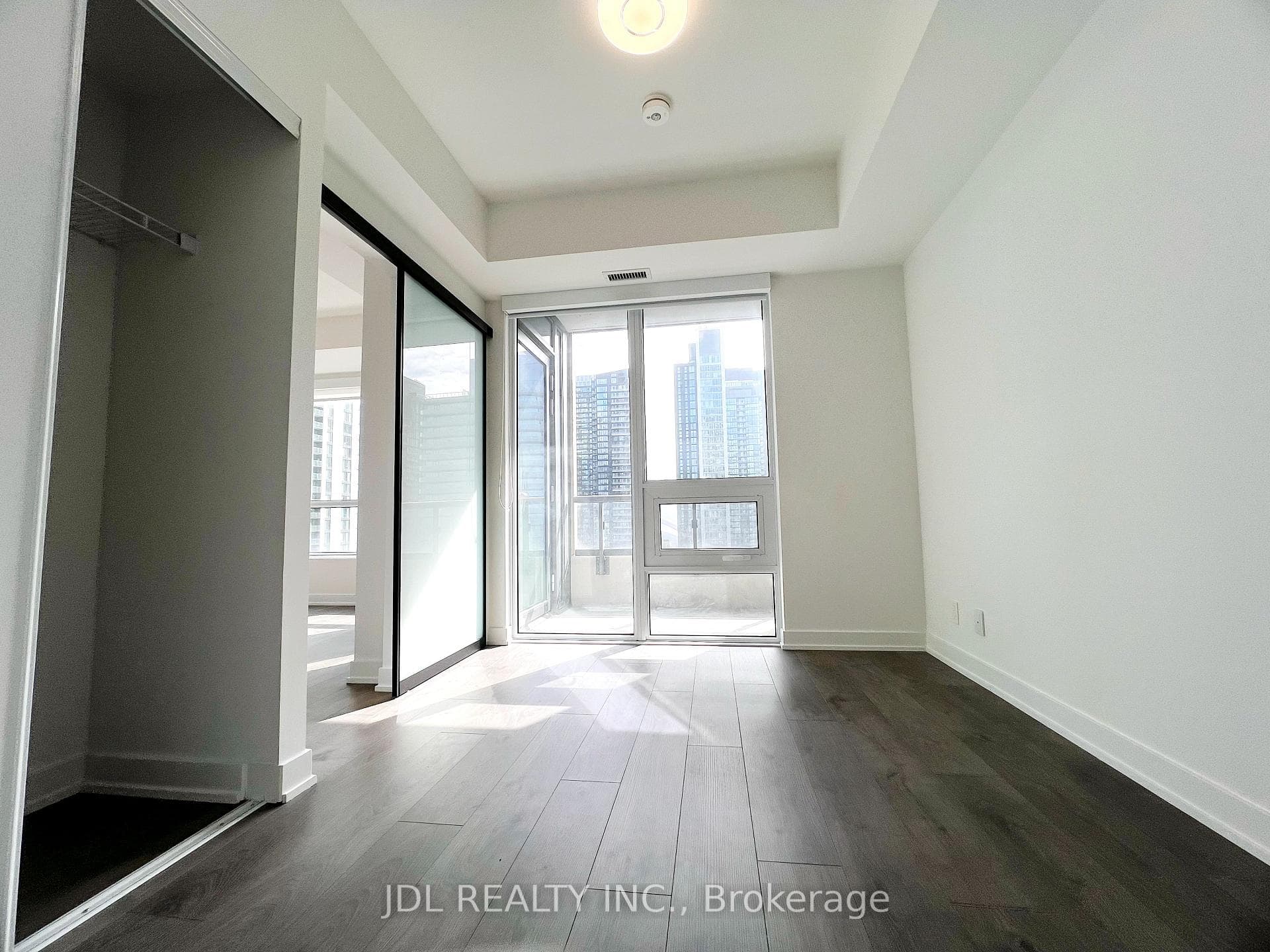 108 Peter Street Unit 2306 photo 12