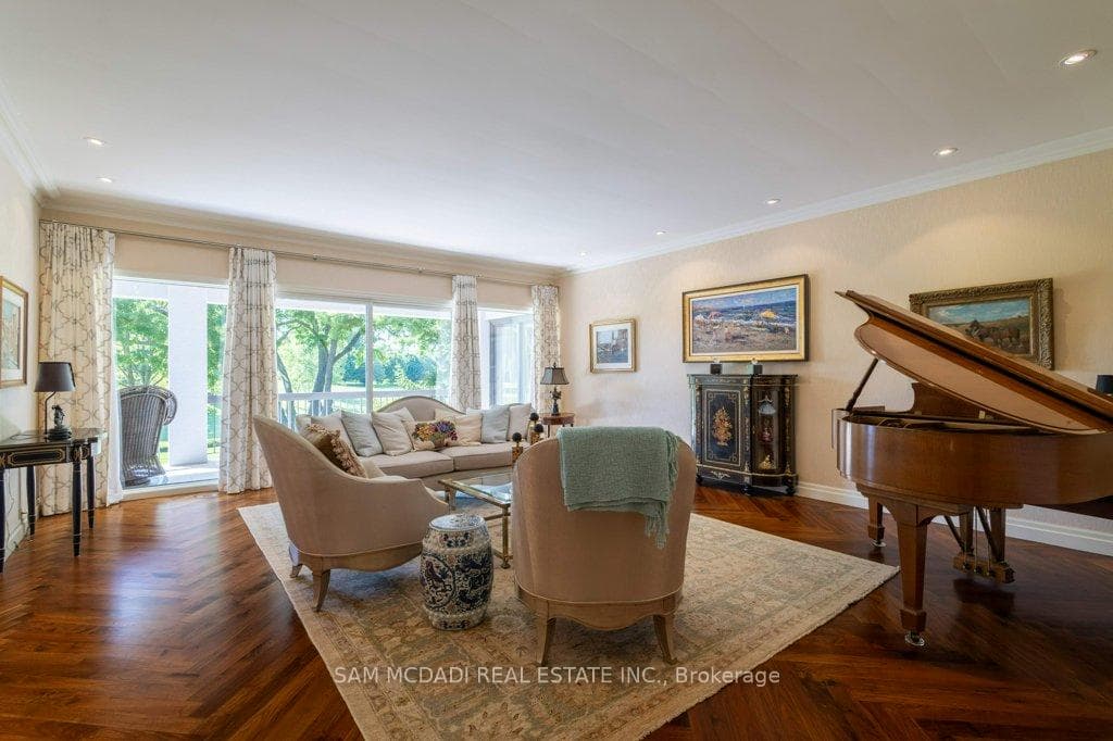69 Edenvale Crescent photo 14