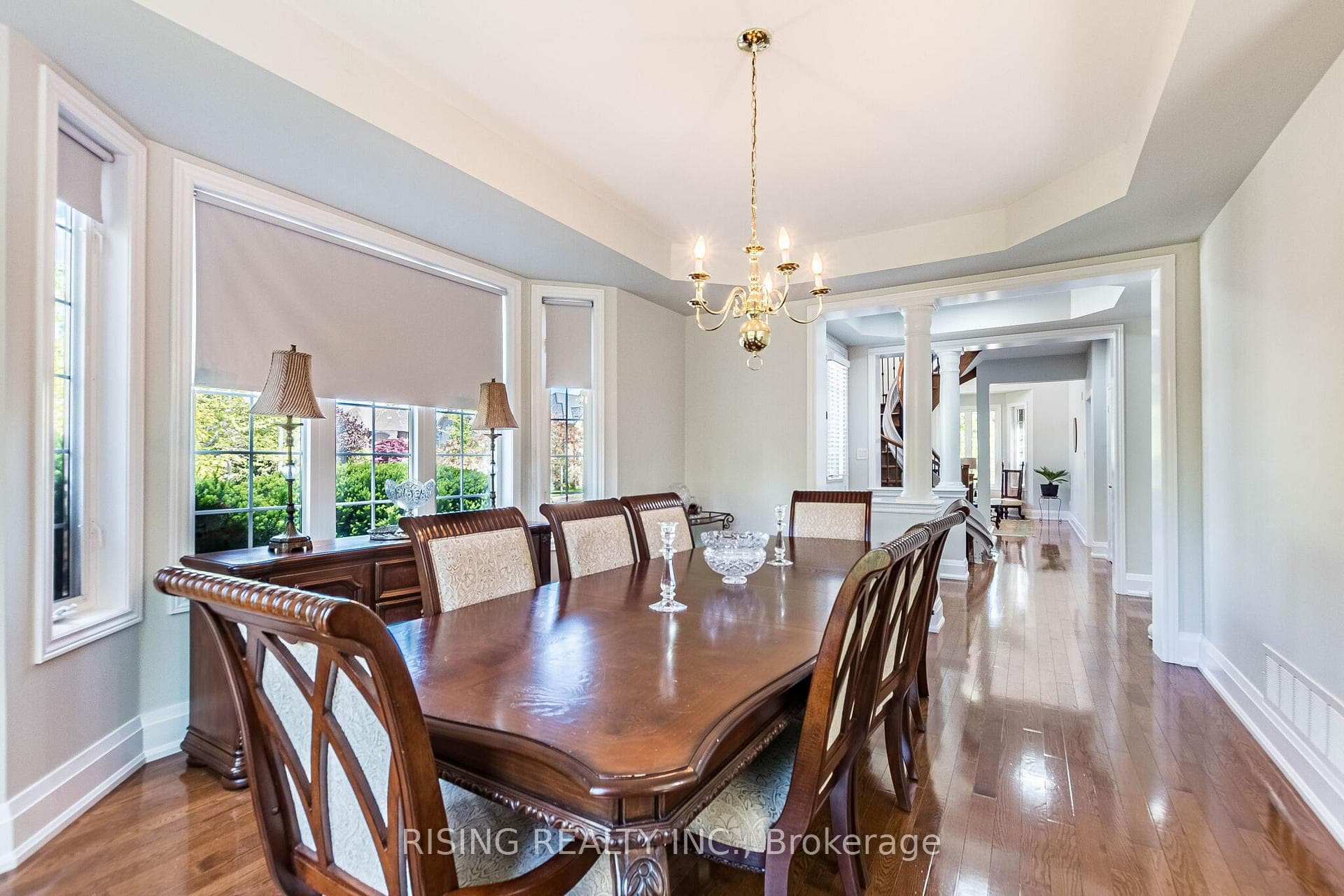 112 Great Lakes Boulevard photo 13