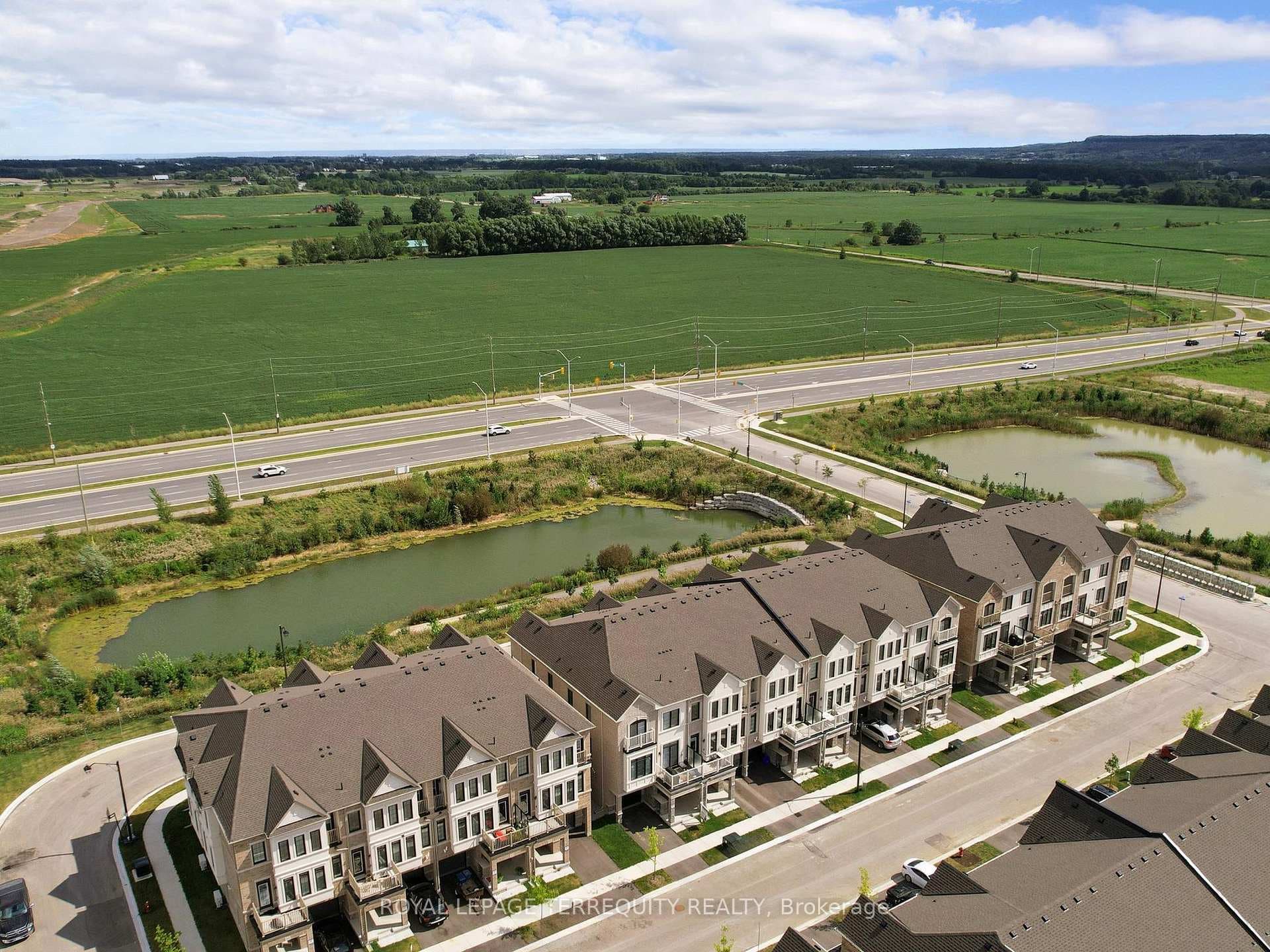 378 Twinflower Place photo 34
