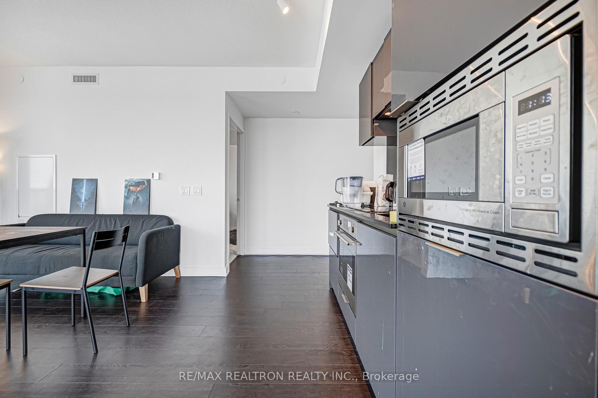 230 Simcoe Street Unit 2619 photo 25