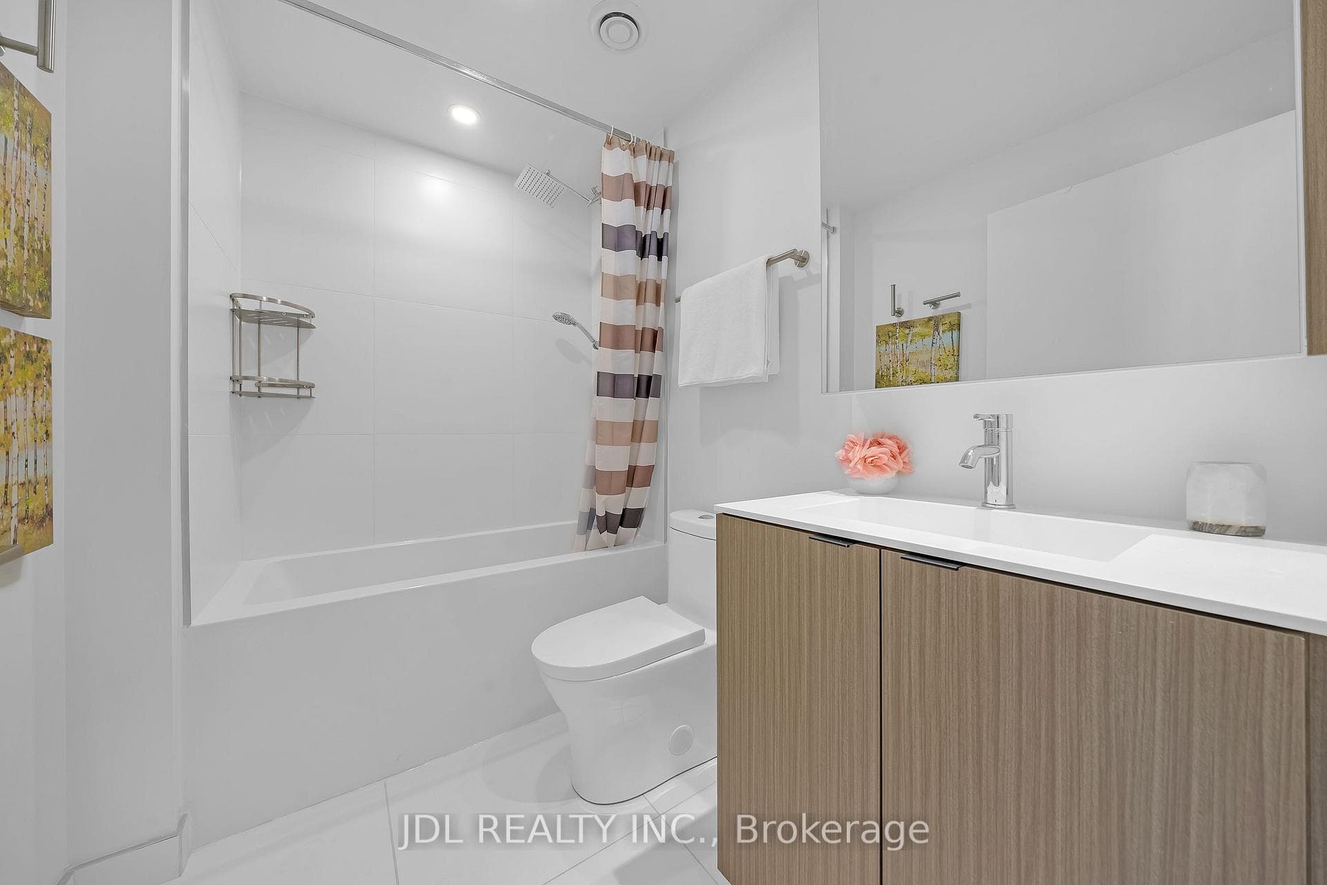 20 Edward Street Unit 2619 photo 18