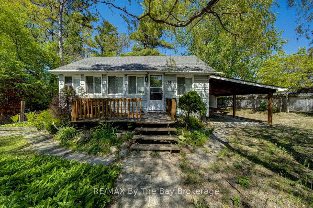 33 17th Street photo 2