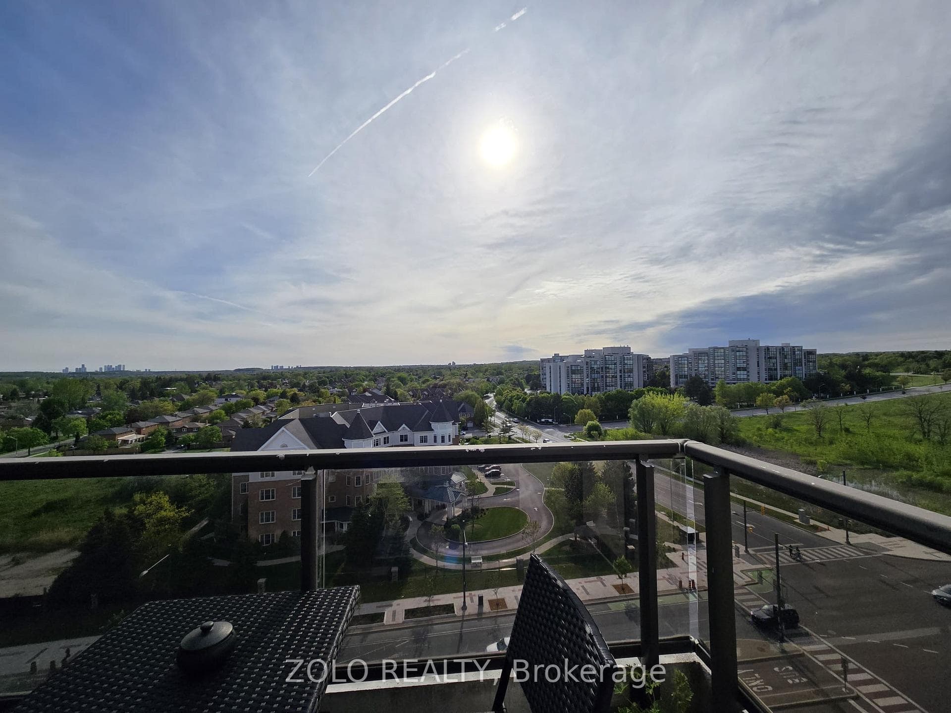 18 Harding Boulevard Unit 1025 photo 16