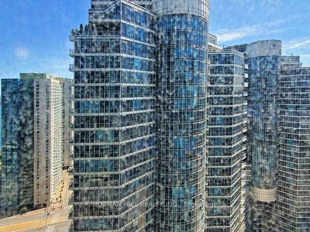 10 York Street Unit 3206 photo 17