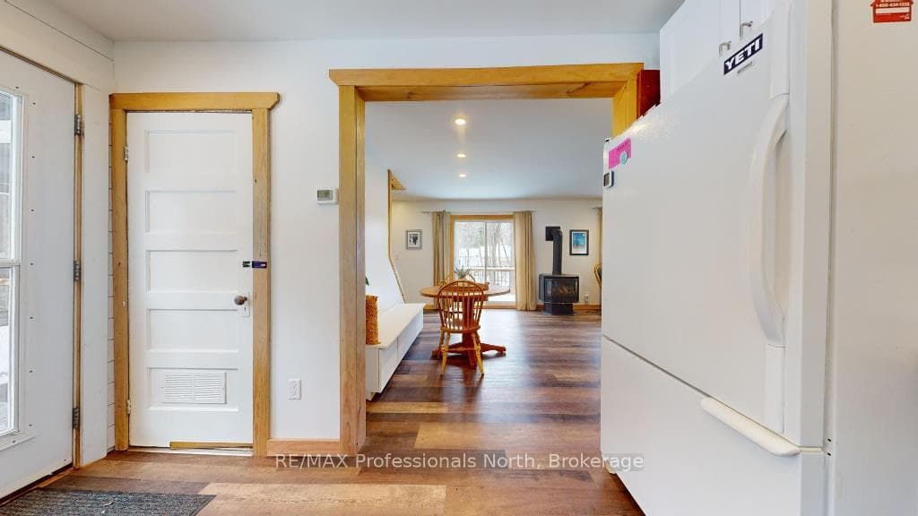 1008 Matabanick Road photo 6