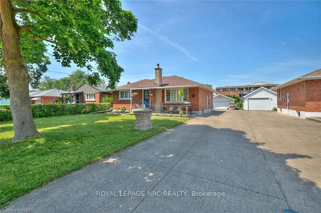 7181 Adams Avenue photo 1