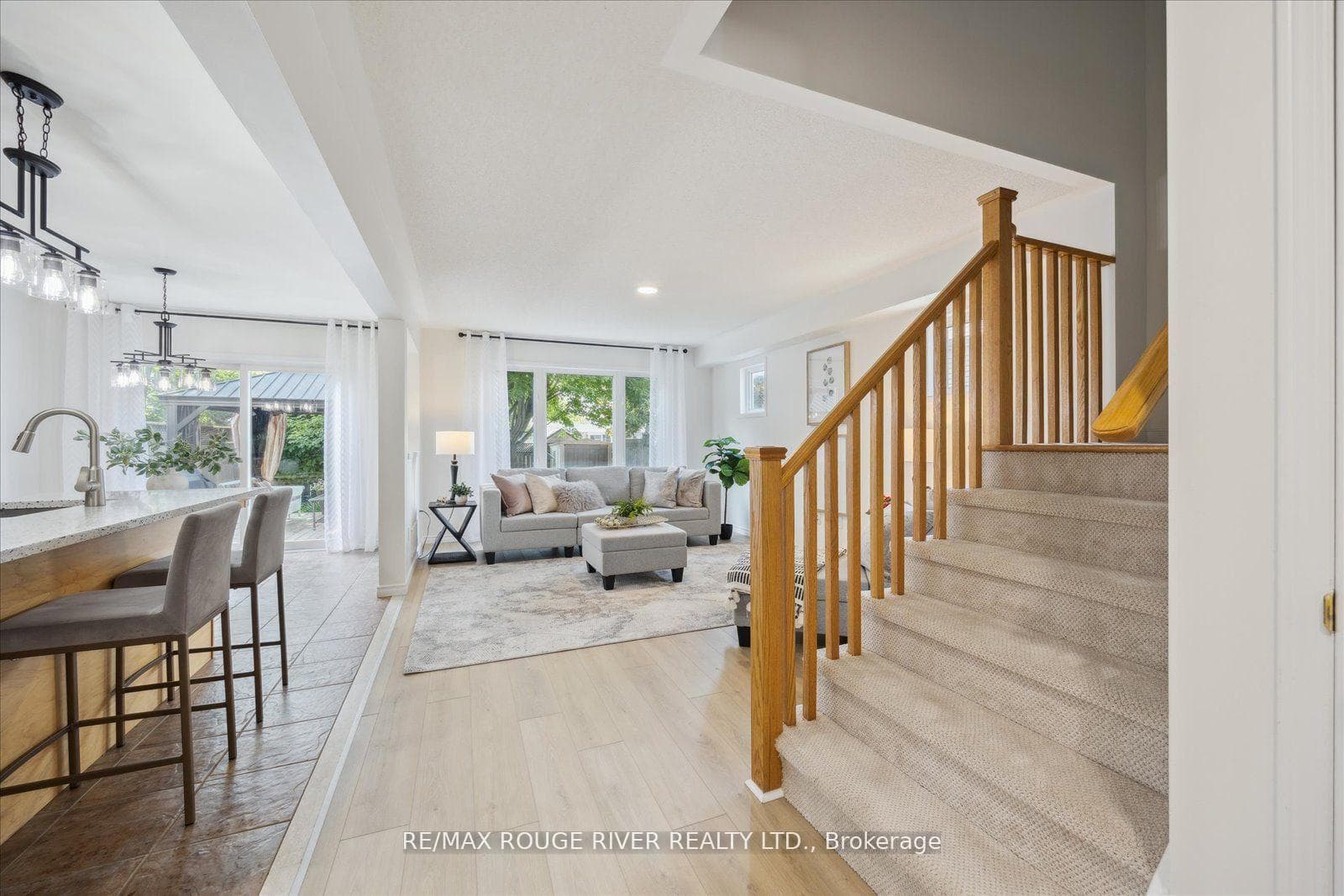 163 Allworth Crescent photo 9