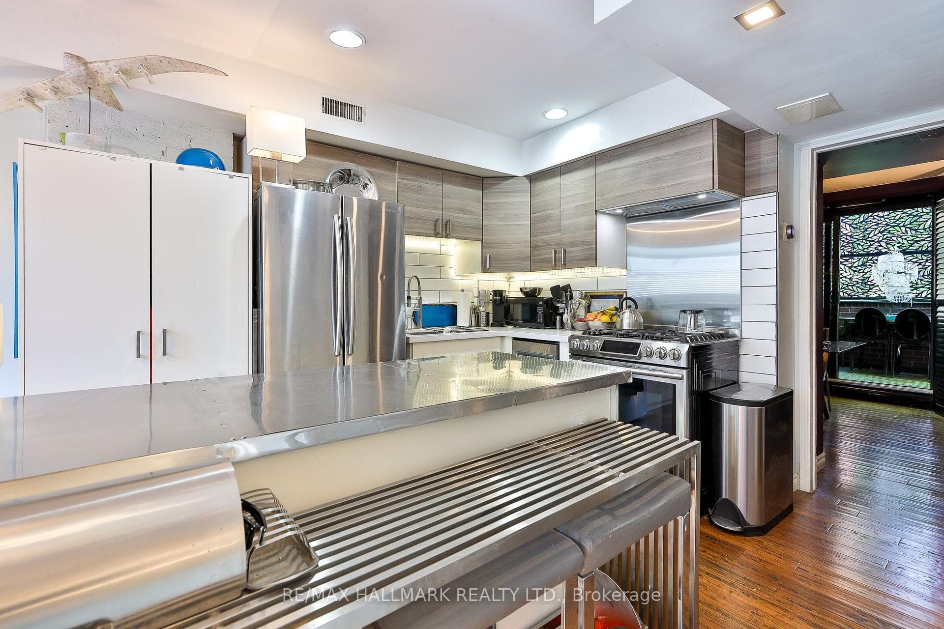 17 Pembroke Street Unit 21 photo 13