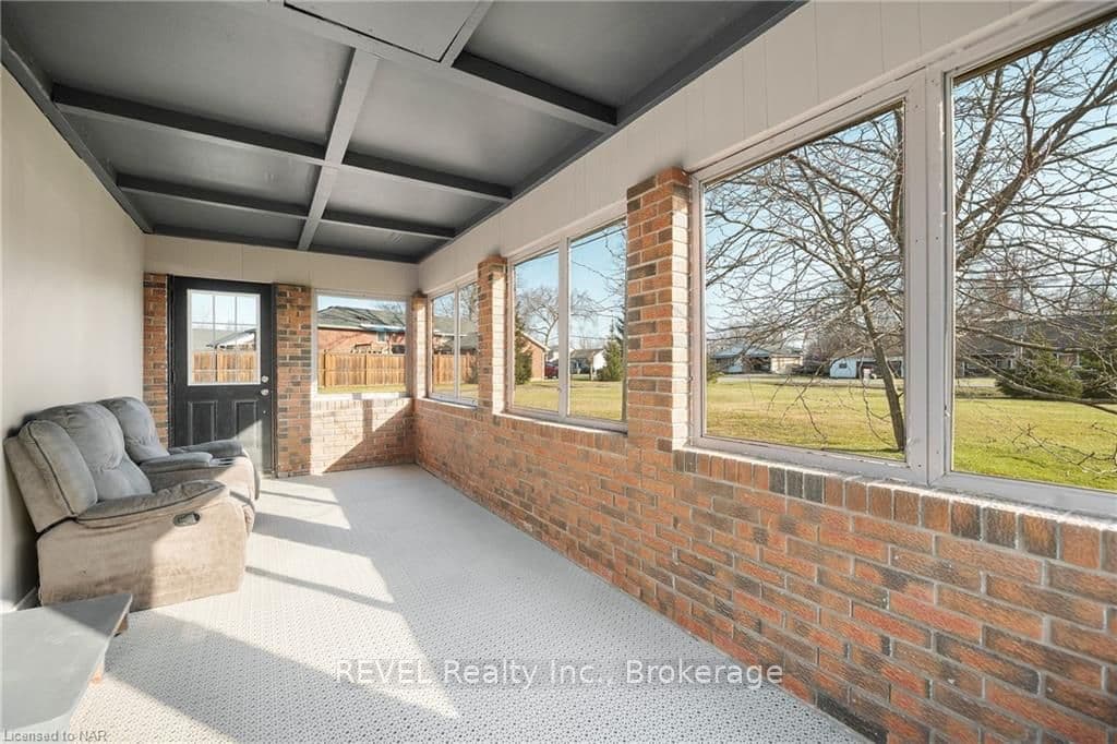 203 ALBERT Street photo 22