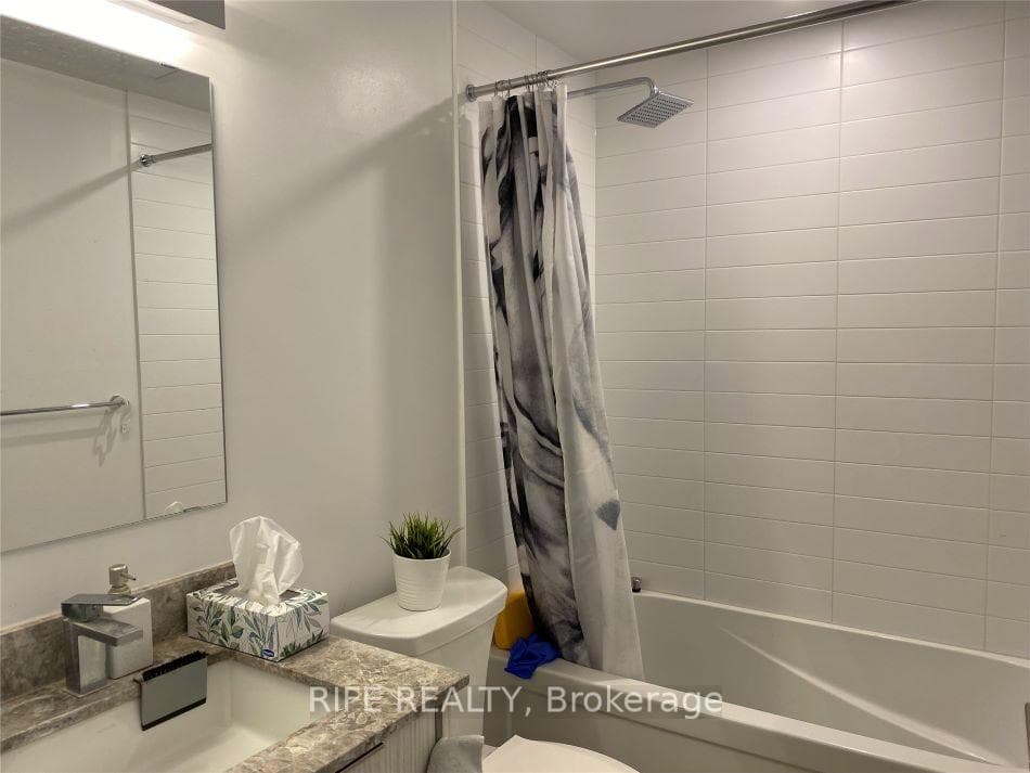 18 Maitland Terrace Unit 702 photo 8