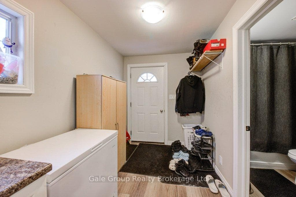 20 Teeple Street photo 33