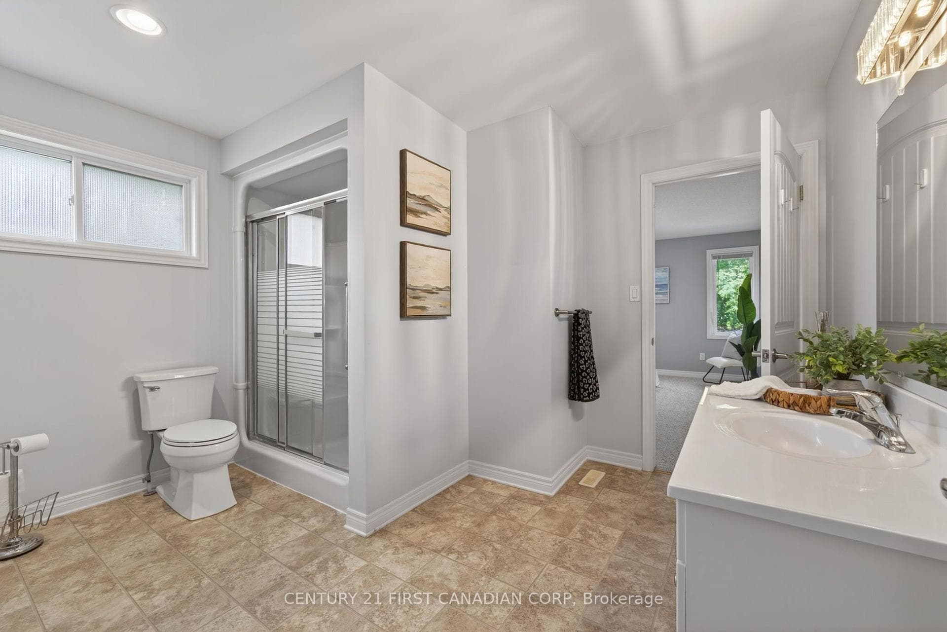 171 Francis Street photo 16