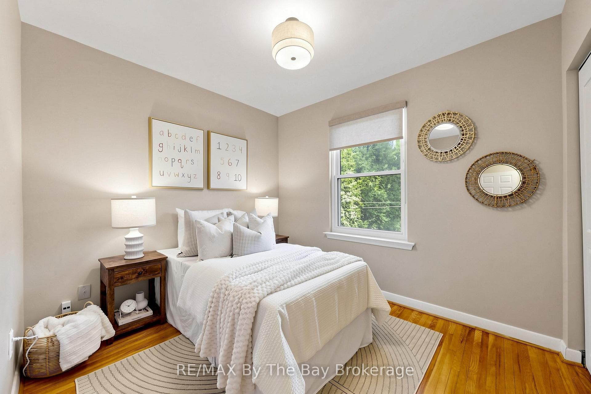 33 Ada Crescent photo 20