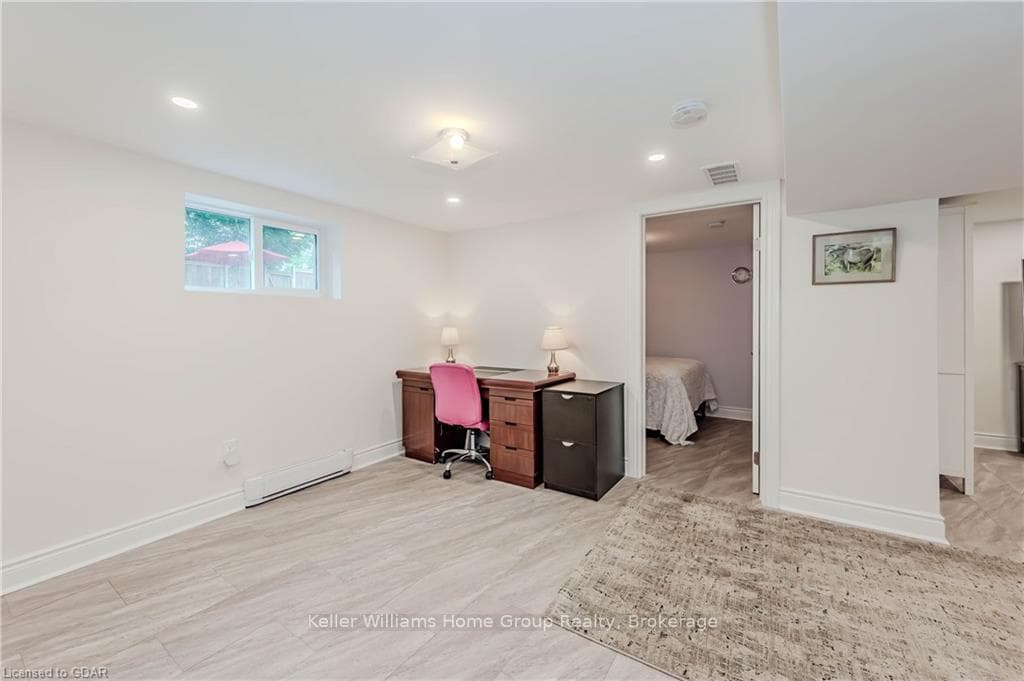10 HAMEL Avenue photo 35