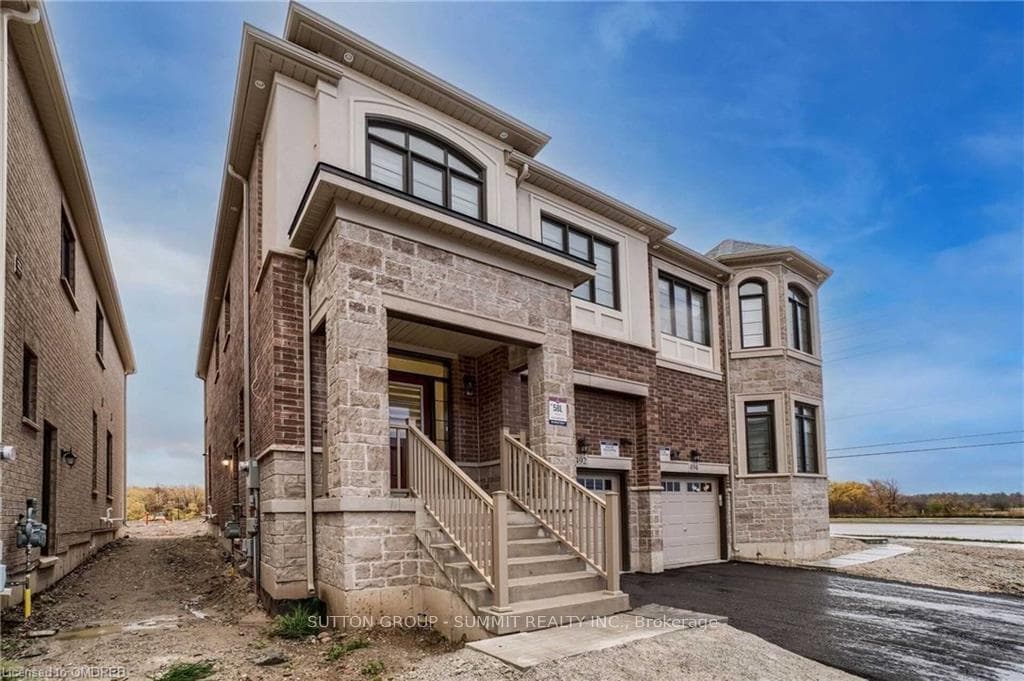 492 Bergamot Avenue photo 23
