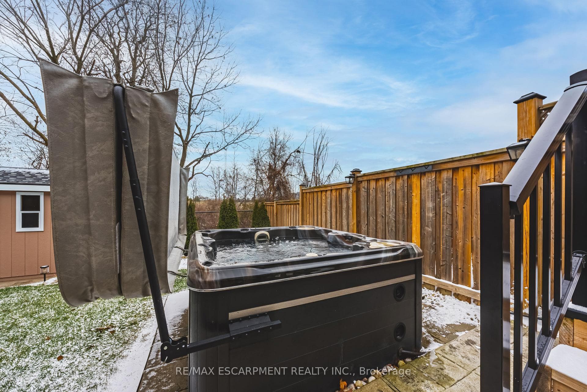 48 Madonna Drive photo 39