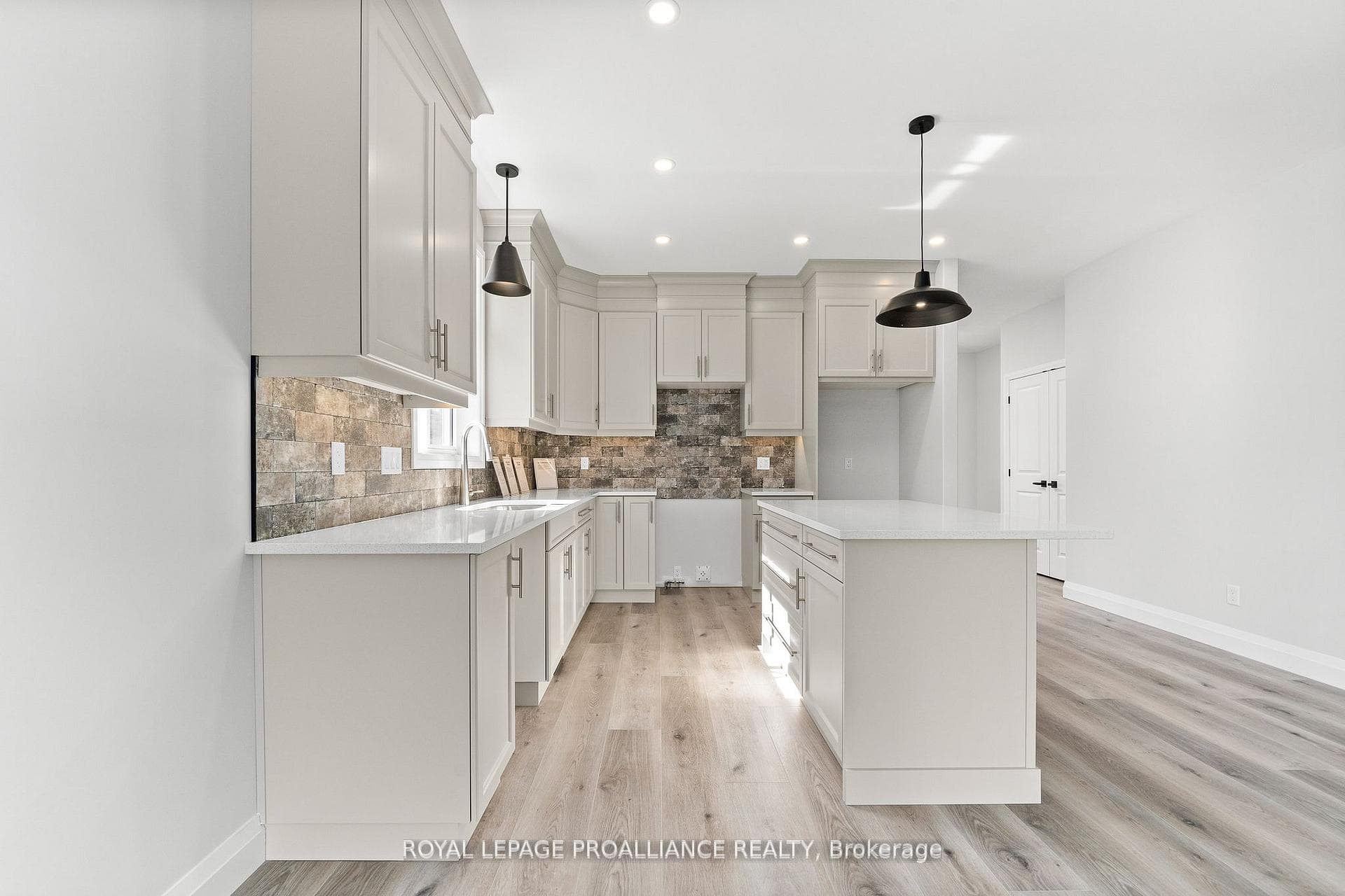 3 Clayton John Avenue photo 10