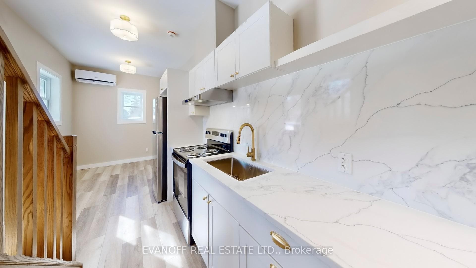29 Leahann Drive photo 10