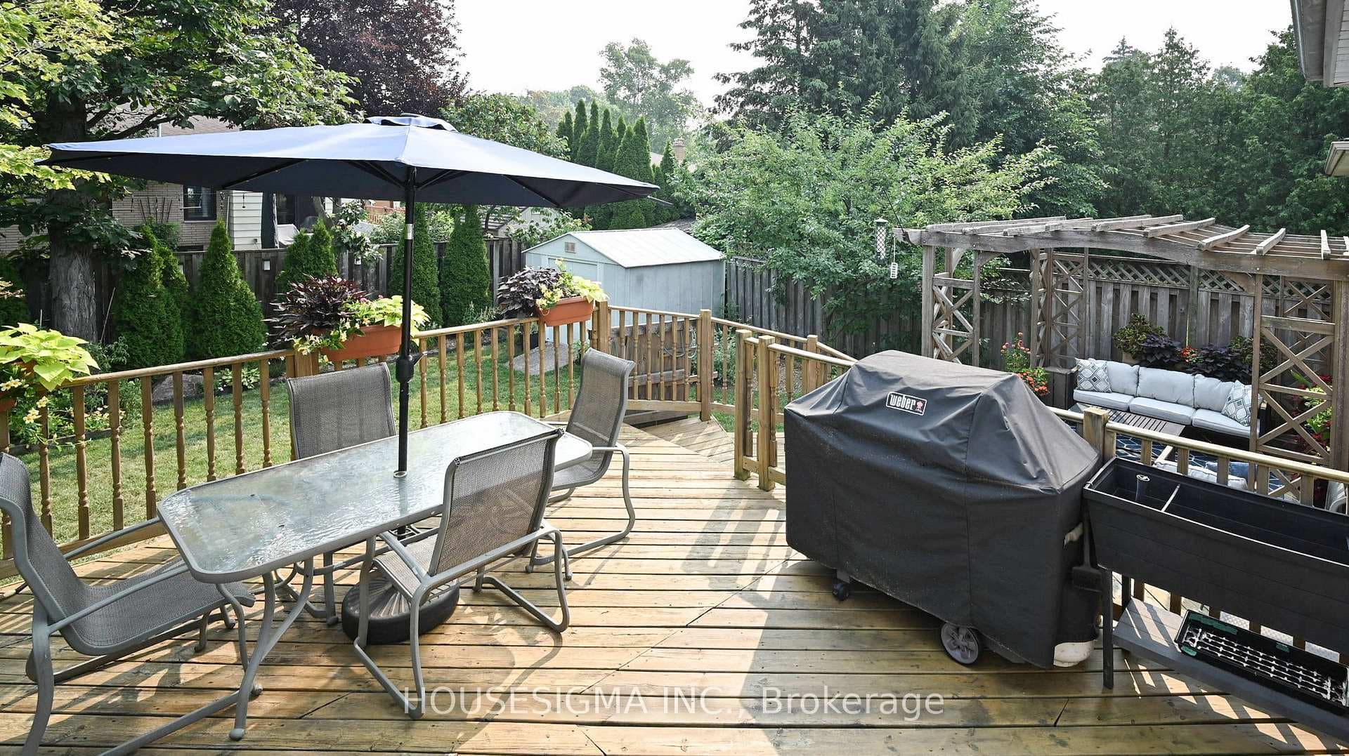 641 Glen Moor Crescent photo 34