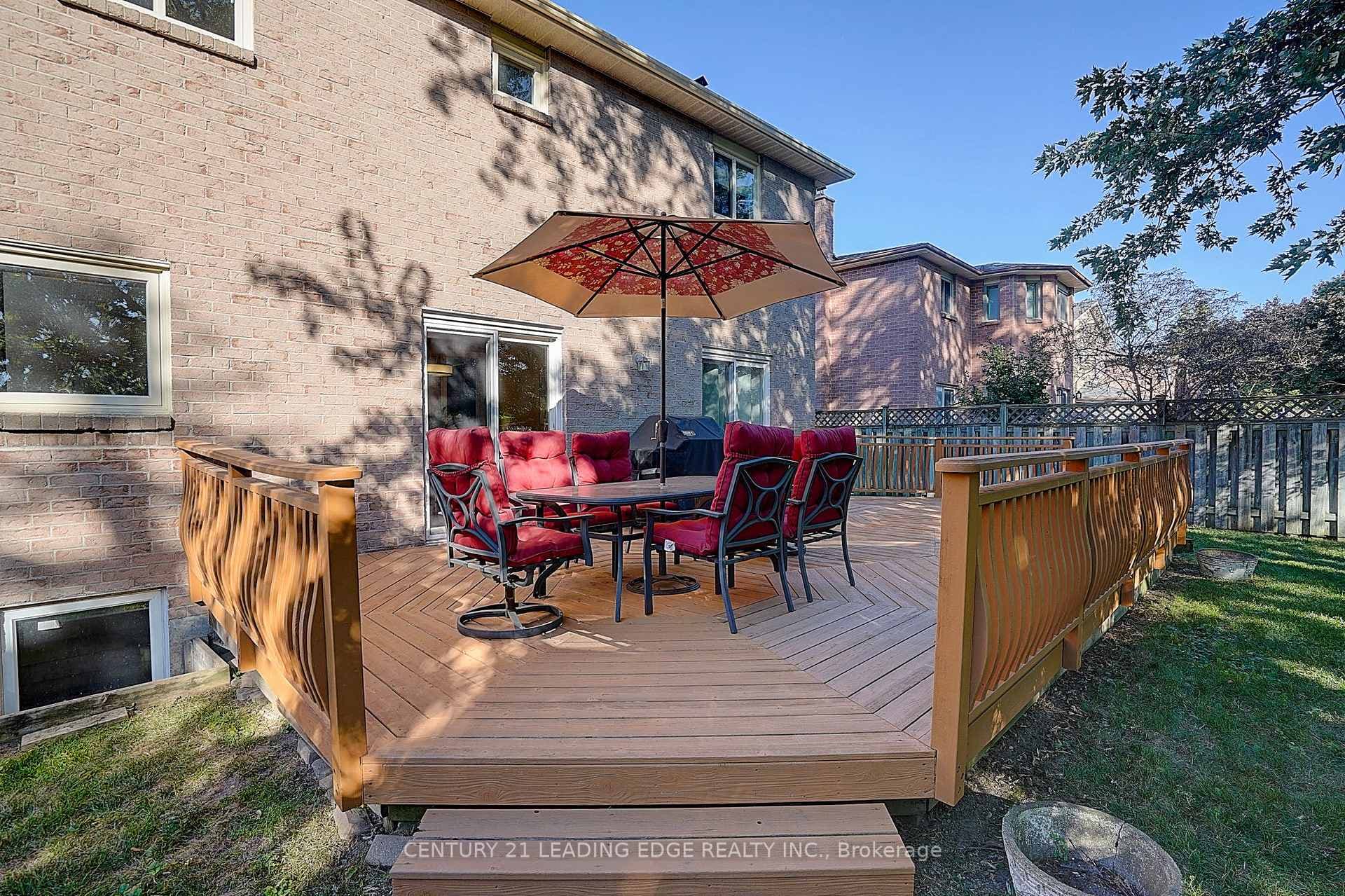 27 Sawyer Crescent photo 42