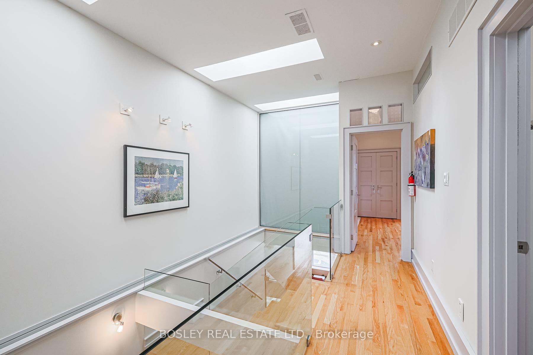 93 Walker Avenue photo 27