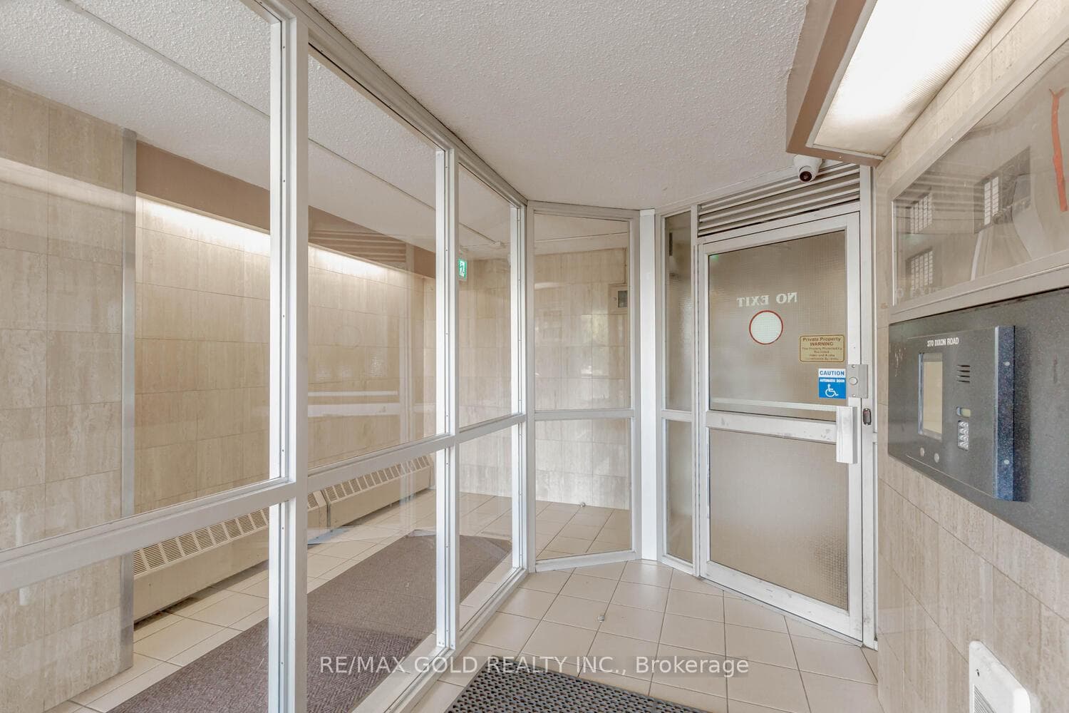 370 Dixon Road Unit 616 photo 4