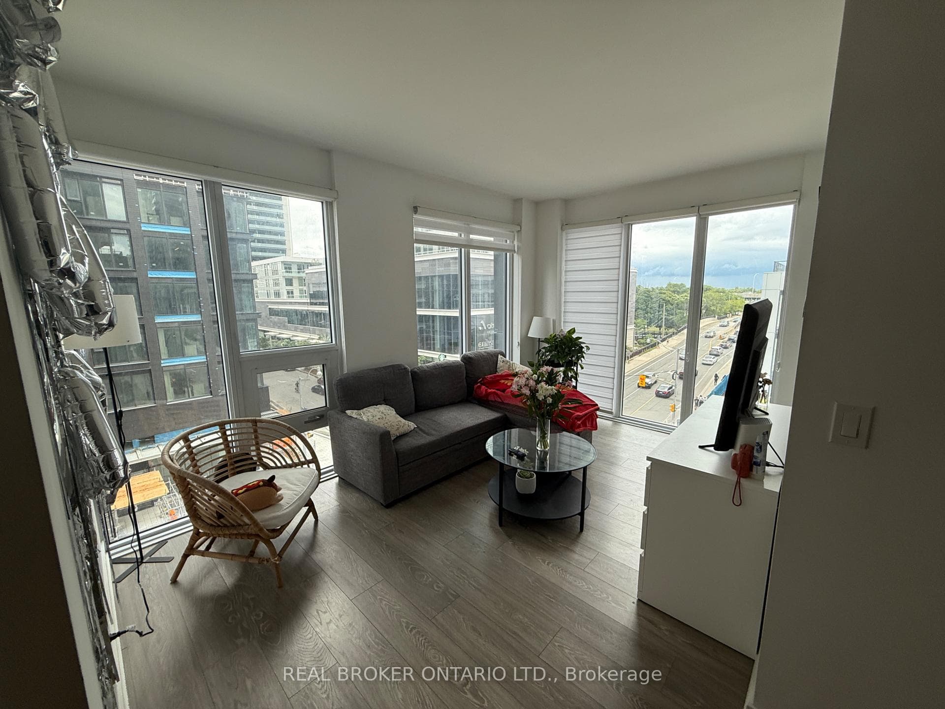 19 Western Battery Road Unit 306 photo 10