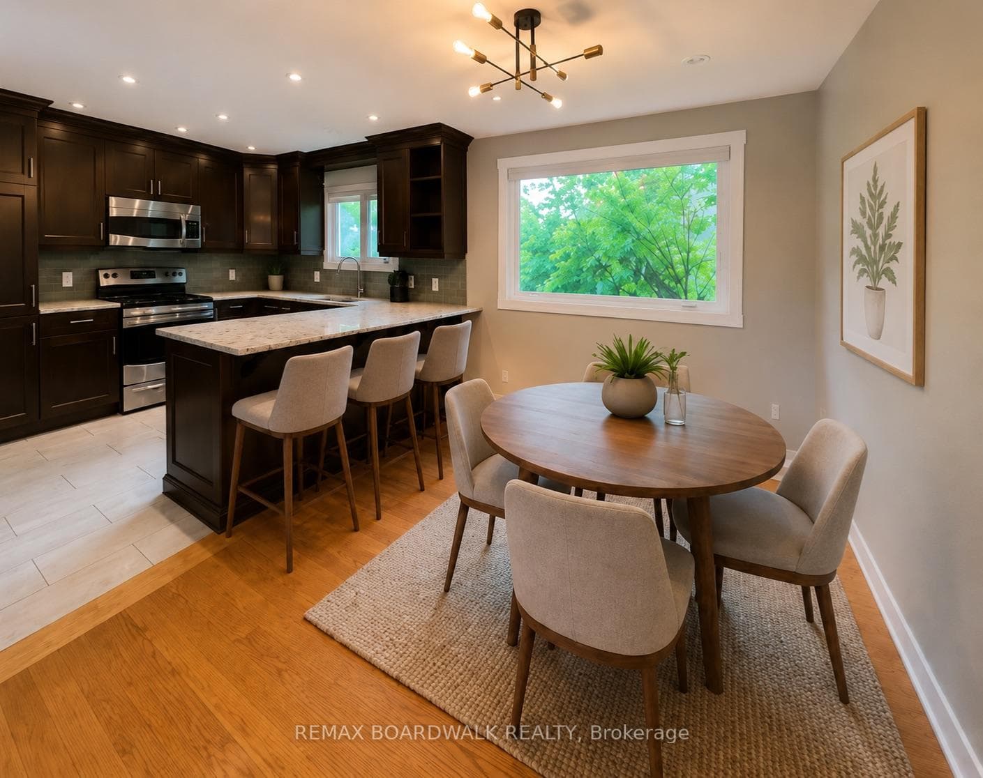 22 BARTLEY Crescent photo 12
