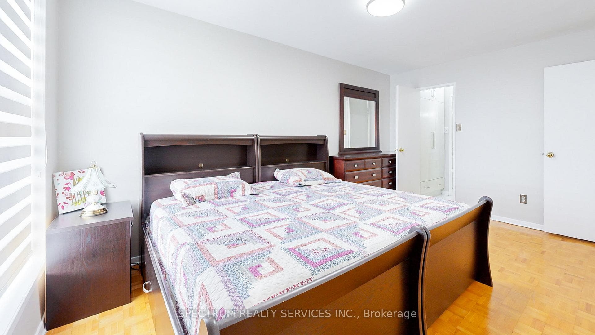 2835 Islington Avenue Unit 805 photo 24