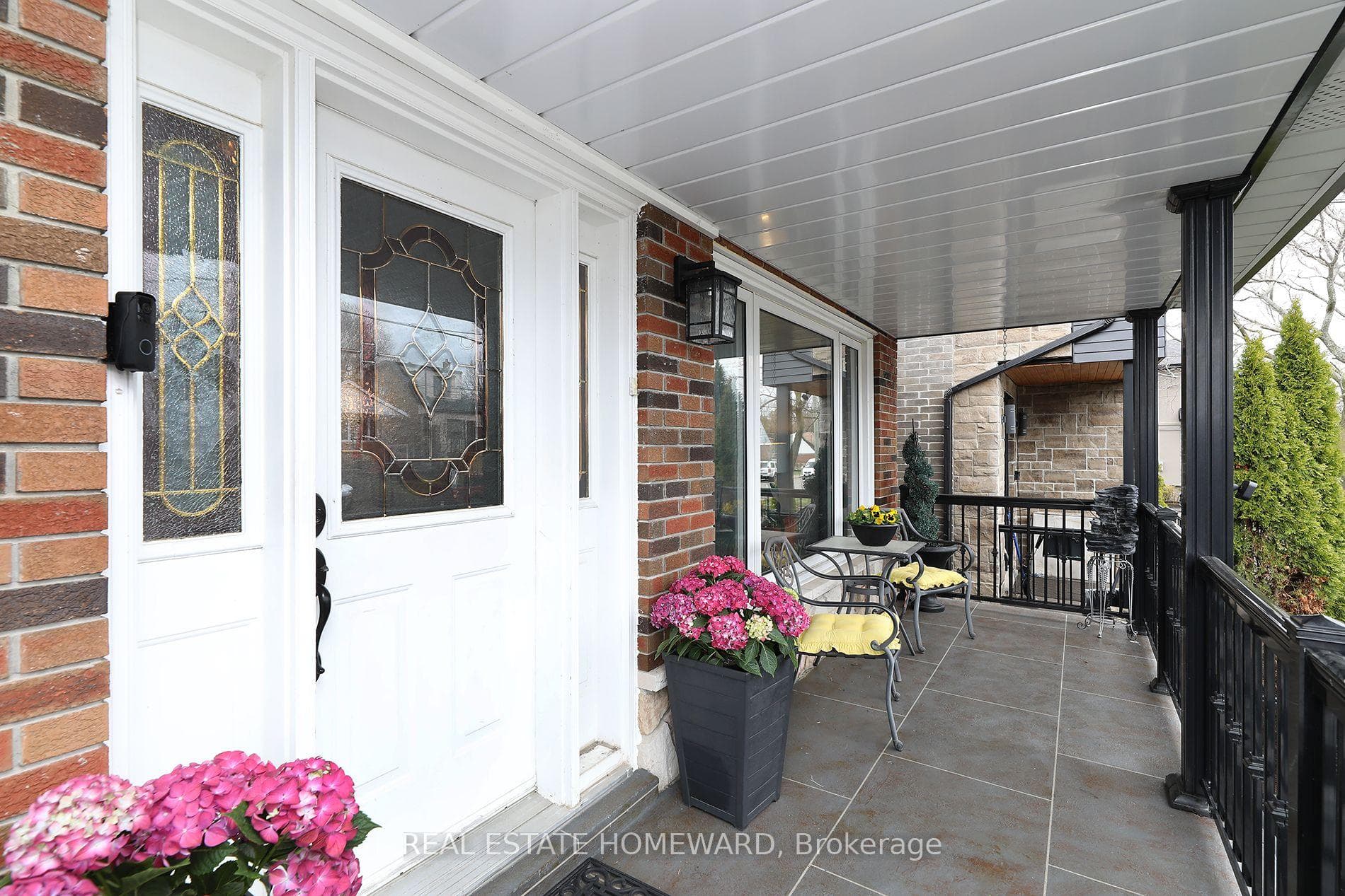 34 Mystic Avenue photo 4