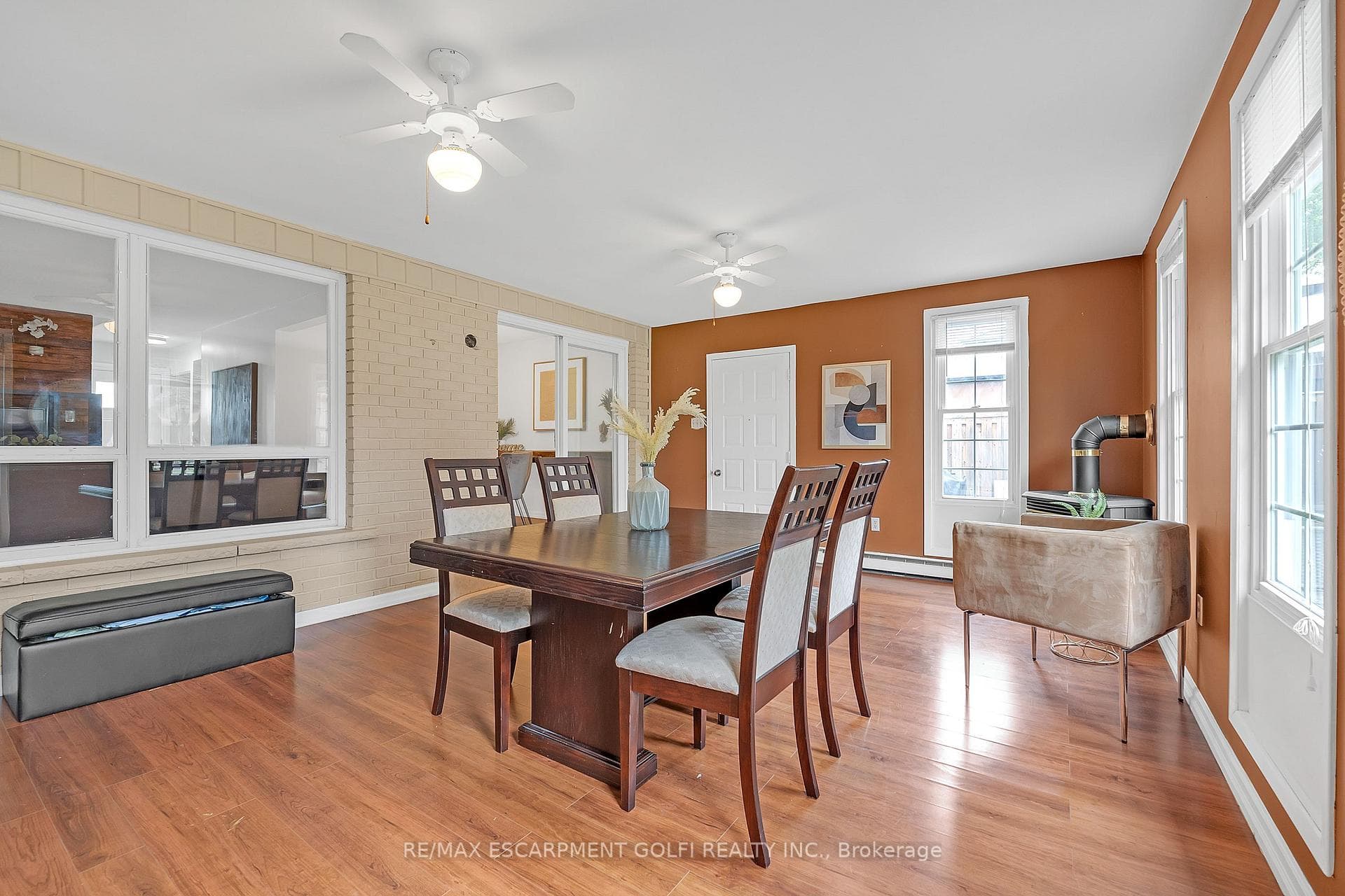 35 Bacall Crescent photo 4